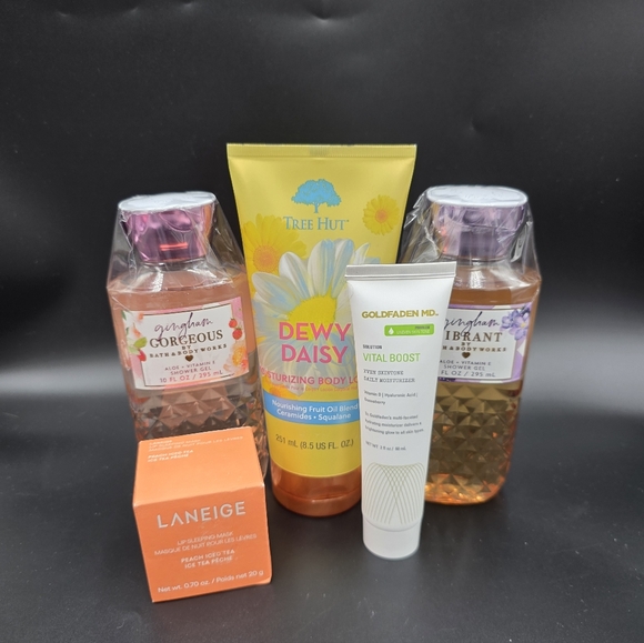 LANEIGE Other - LANEIGE Peach Iced Tea Lip Sleeping Mask - Coral Orange Box